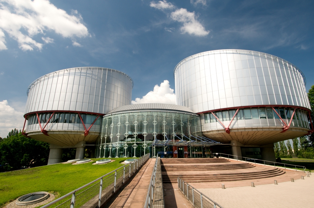 Immigration: ECtHR decision confirming the right of denial of entry to foreigners